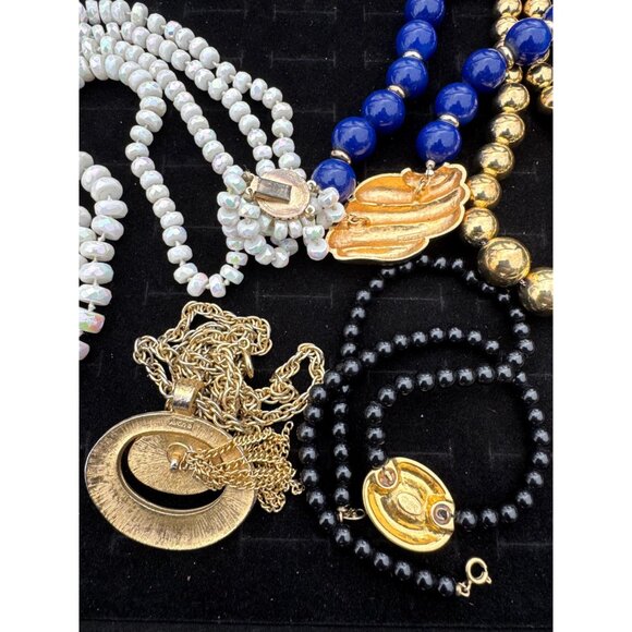 Vintage SIGNED Necklaces Lot - Picture 9 of 10